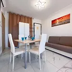 Appartement Zeus *