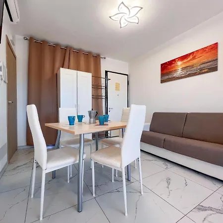 Appartement Zeus *