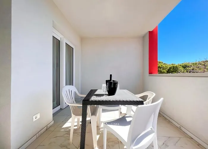 Zeus Апартаменты *