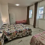 Zeus Lejlighed *