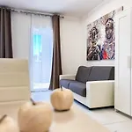 Zeus Bibione