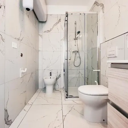 Zeus Apartment *